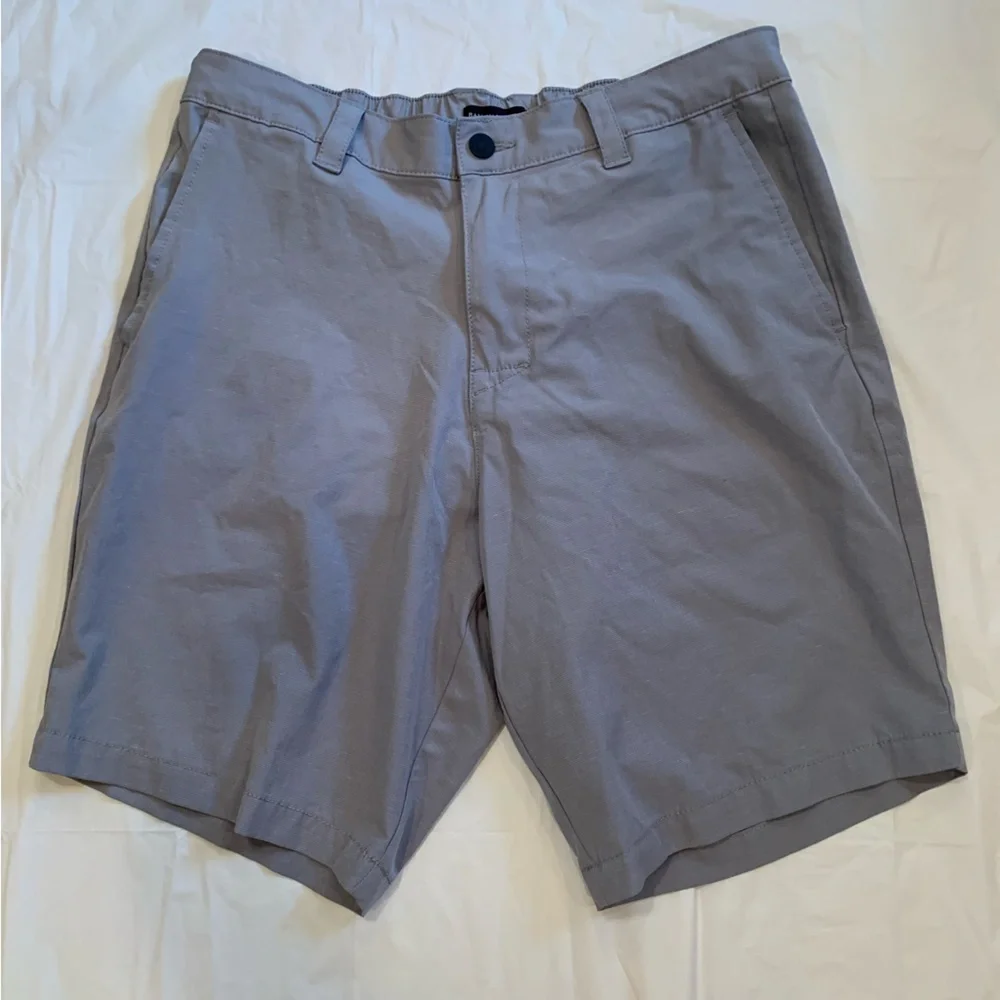 Banana Republic Grey Microfiber Men's Shorts Size 36x10